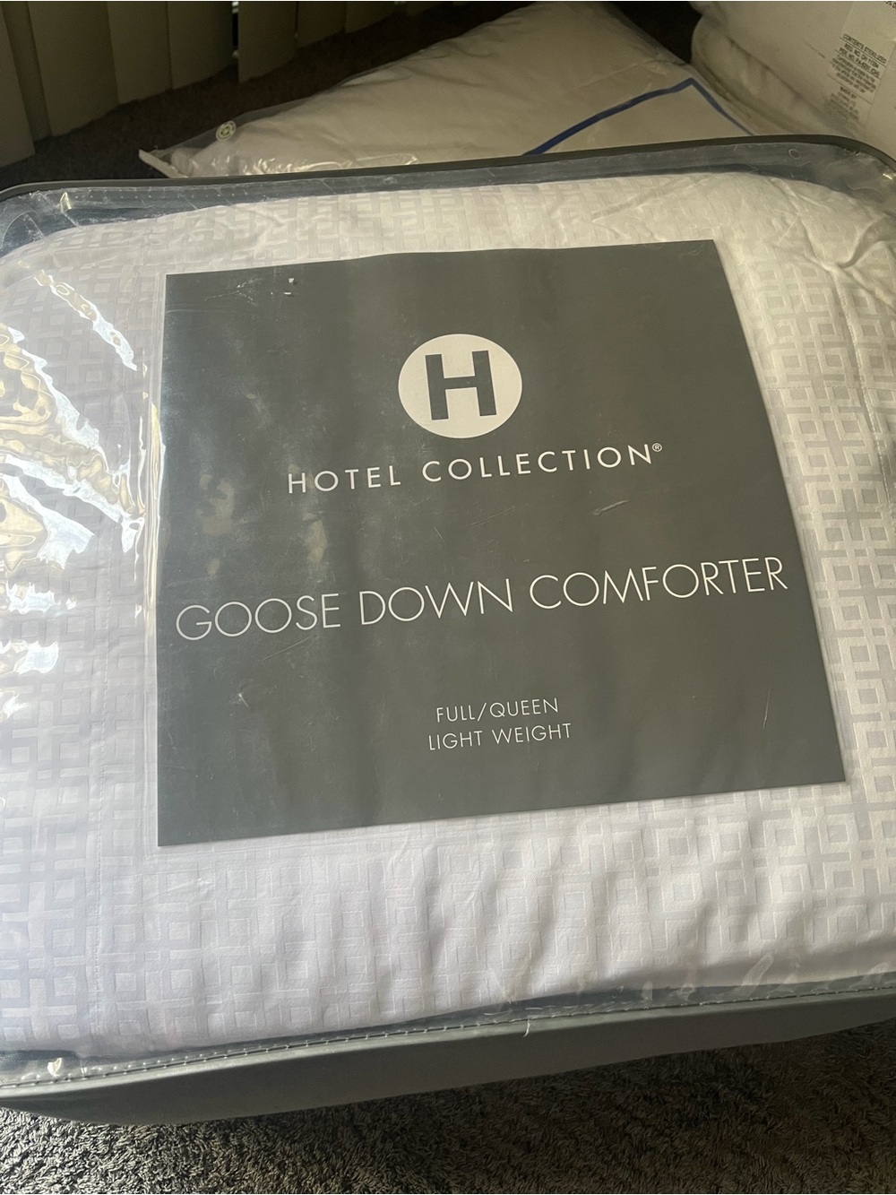 - - Hotel Collection Goose down comforter si…sizes  queen